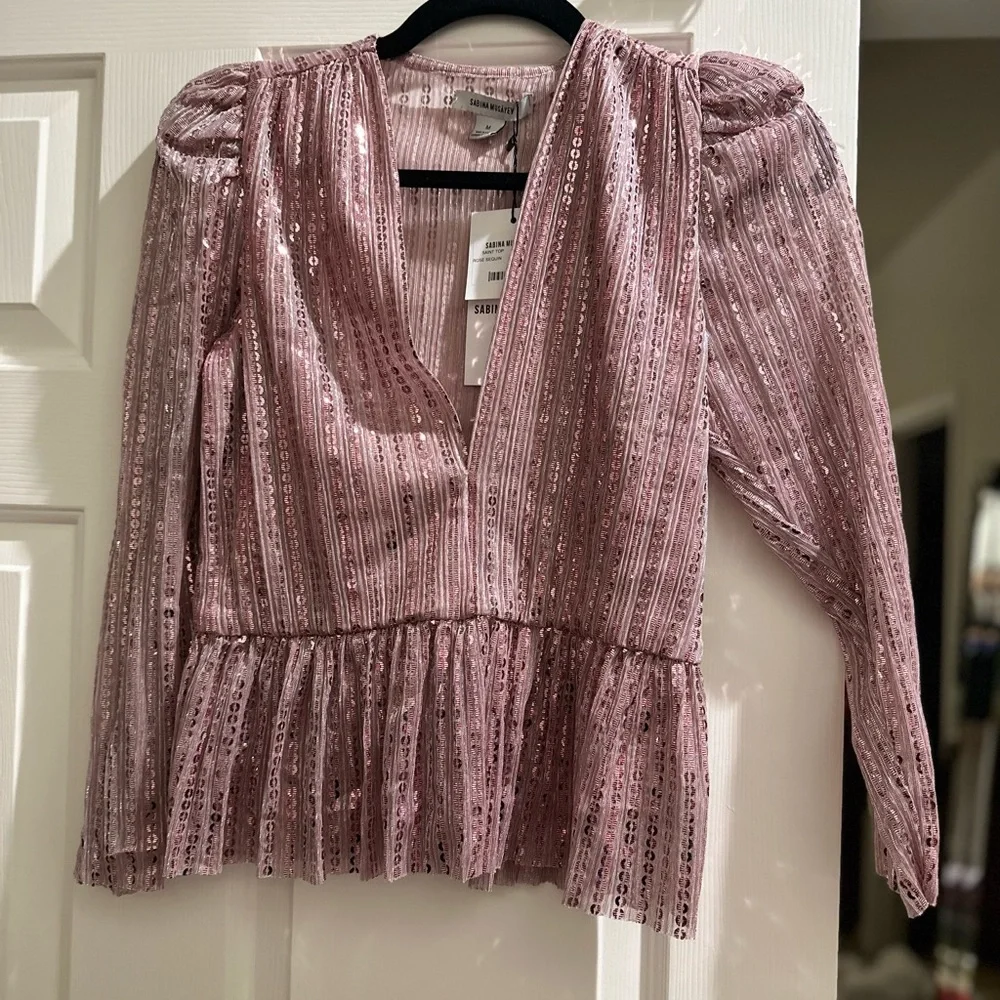 NWT Sabina Musayev X Revolve pink sequin top women’s size Medium 💕 - SOLD OUT‼️ - Picture 3 of 5